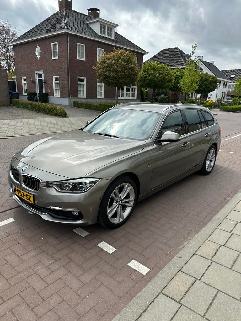 Volle BMW 3-Serie 330i 252pk Xdrive Aut 2016 Grijs, Auto's, 1998 cc, 15 km/l, 1800 kg, Euro 6