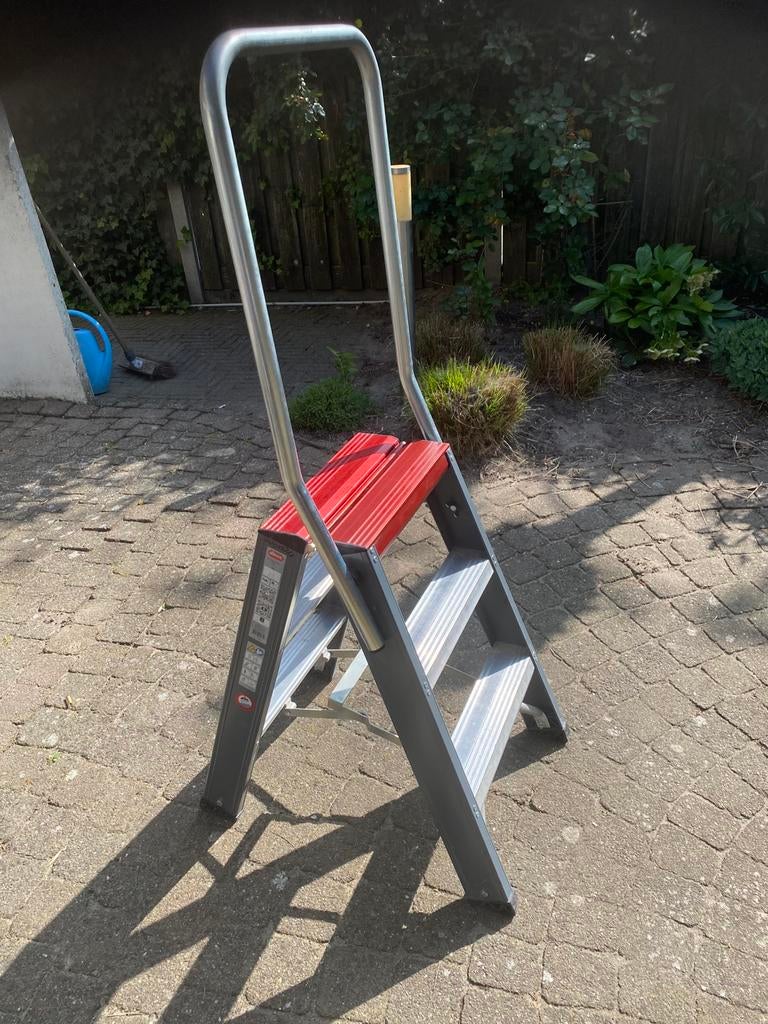 Altrex Falco FDO 3 Dubbele trap - Aluminium, Doe-het-zelf en Verbouw, Ladders en Trappen, Ophalen of Verzenden, Zo goed als nieuw