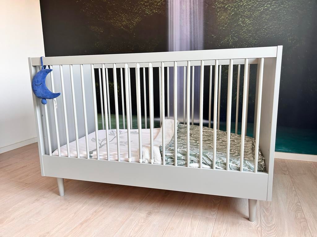Petit Amelie doorgroeibed 140x70 met matras en beddengoed, Ophalen, Gebruikt, 70 tot 85 cm, 140 tot 160 cm