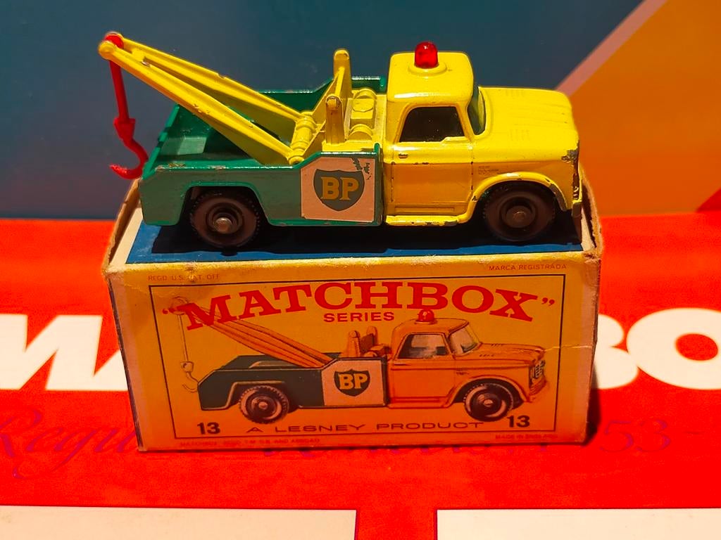 Lesney Matchbox MB 13 Dodge Wreck Truck met doosje, Ophalen of Verzenden, Zo goed als nieuw, Hijskraan, Tractor of Landbouw, Matchbox
