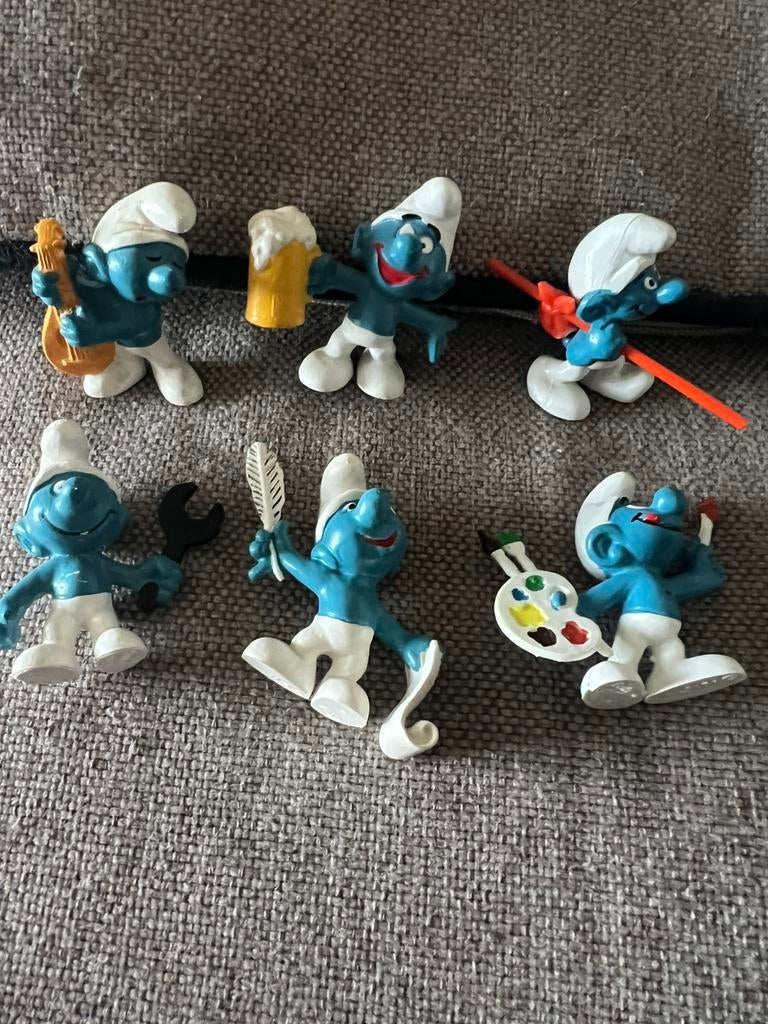6 vintage smurfen oudere uitgave, Verzamelen, Smurfen, Ophalen of Verzenden, Zo goed als nieuw, Verschillende Smurfen