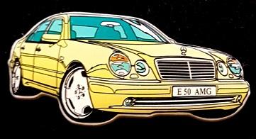 Mercedes-Benz E50 AMG pin- geel, Verzenden, Nieuw, Transport, Speldje of Pin