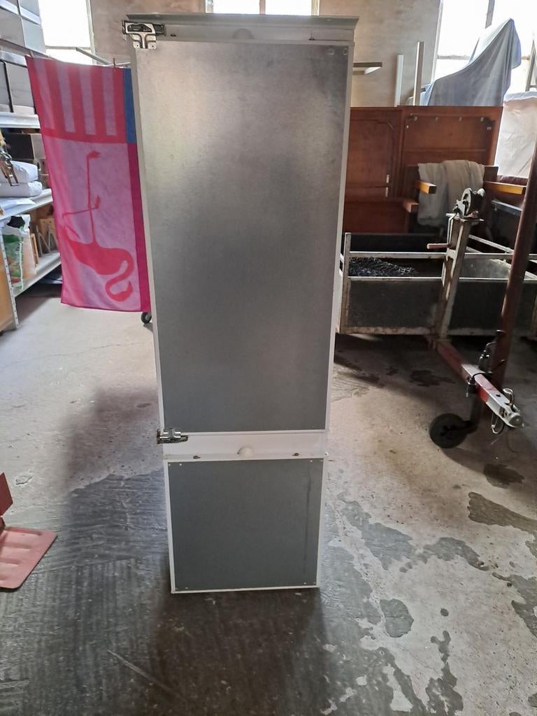 Bosch koelkast, Ophalen