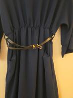 Donkerblauwe jurk met riem - Z&D Mode, Blauw, Maat 42/44 (L), Nieuw, Ophalen of Verzenden