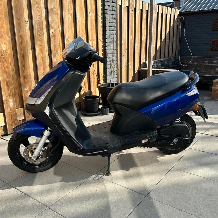 Peugeot vivacity 2 takt 70cc (2008), Fietsen en Brommers, Scooters | Peugeot, Gebruikt, Vivacity, Maximaal 45 km/u, Benzine, Ophalen