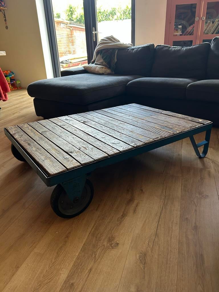 Industrieel stalen transportkar bijzettafel origineel, Gebruikt, 100 tot 150 cm, Metaal, Minder dan 50 cm