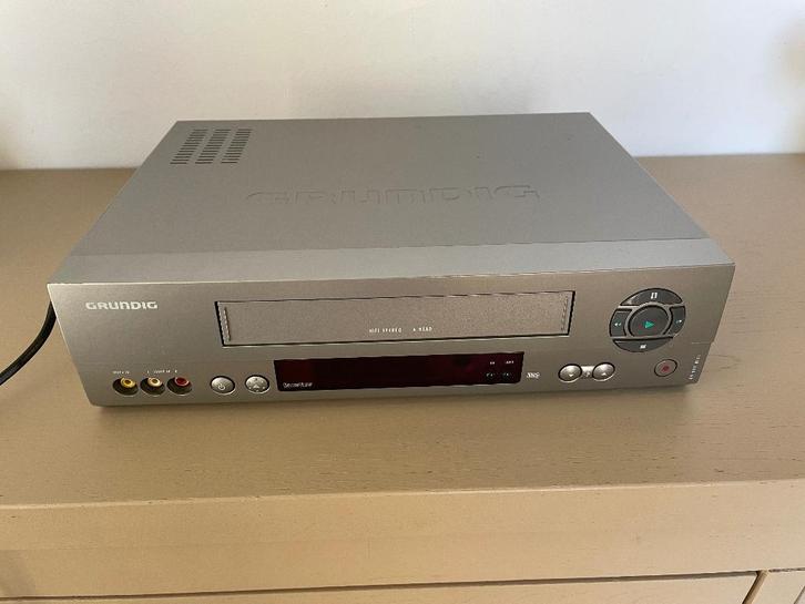 Grundig GV 920 HiFi VHS Videorecorder, Audio, Tv en Foto, Videospelers, Zo goed als nieuw, VHS-speler of -recorder, Ophalen of Verzenden