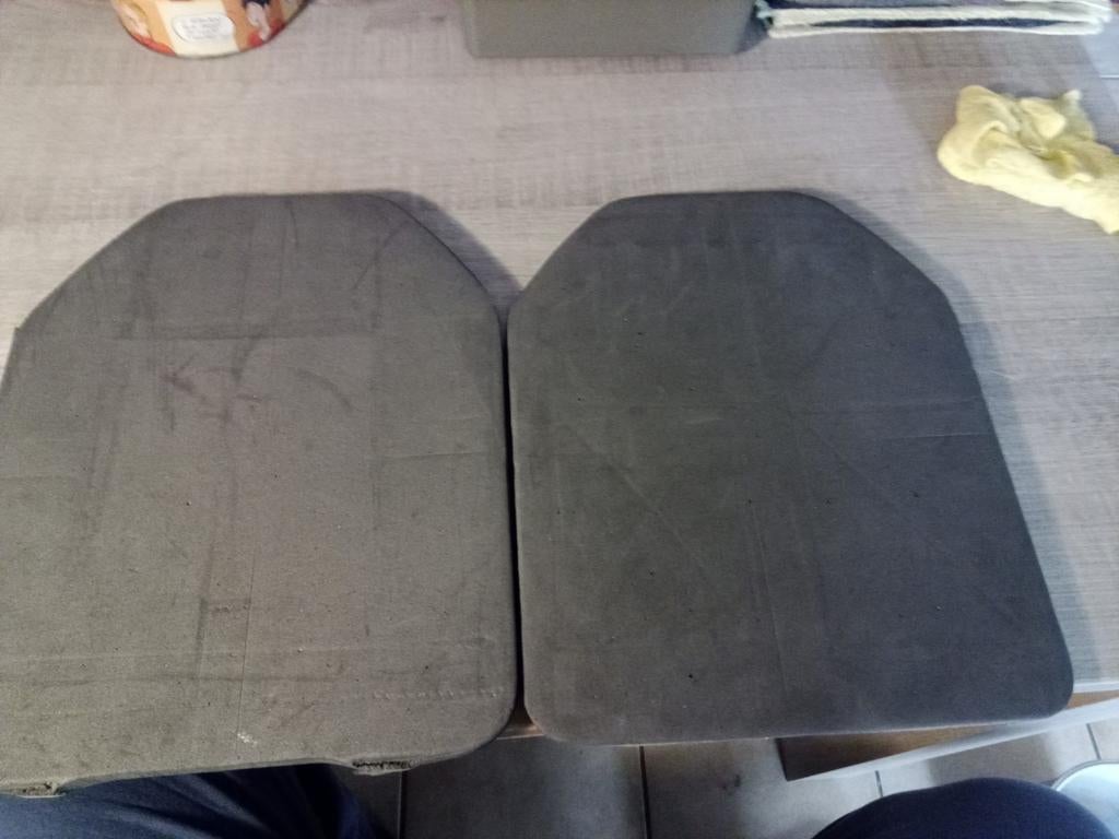 2 schuim platen voor plate carrier, Ophalen of Verzenden, Landmacht, Nederland