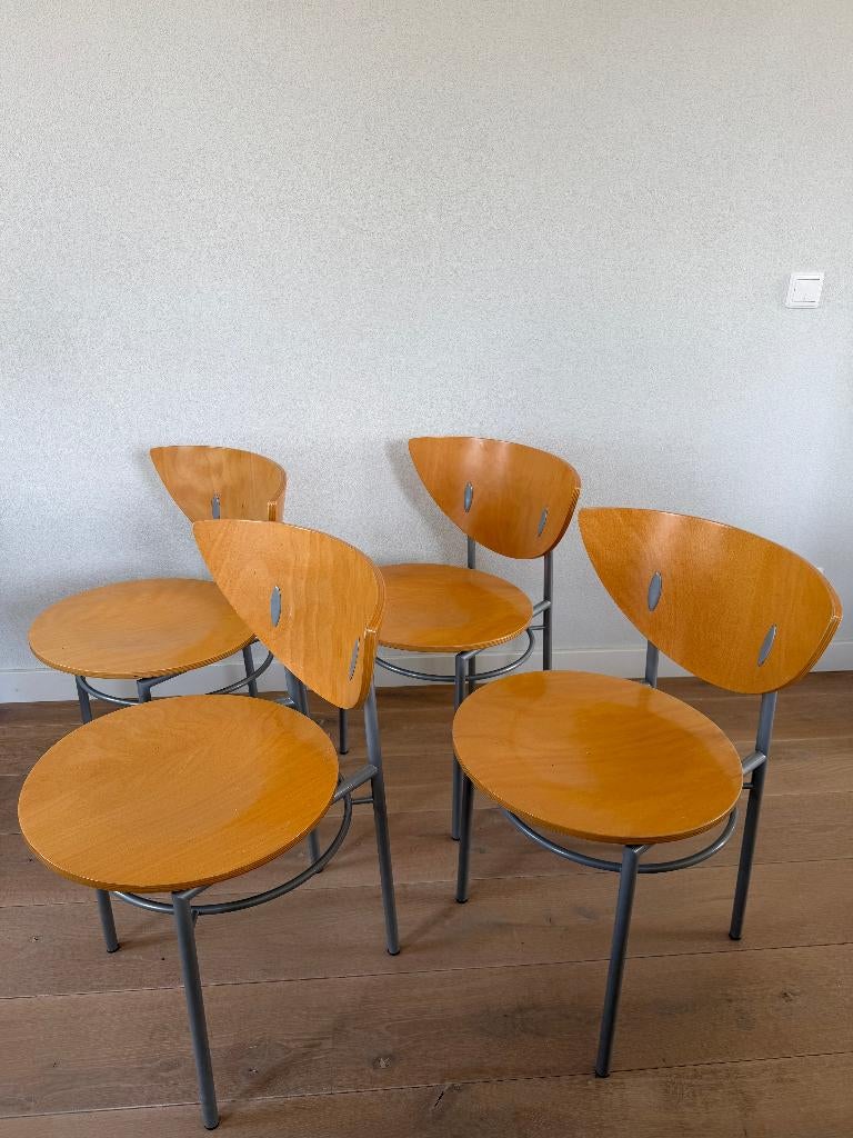 4 Ligne Roset design stoelen beuken grijs metaal, Ophalen, Gebruikt, Bruin, Modern 90s design
