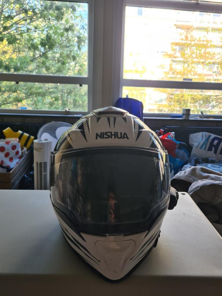 Nishua motorhelm met radio - Wit/Zwart, Motoren, Overige merken, Heren, Ophalen of Verzenden, Integraalhelm