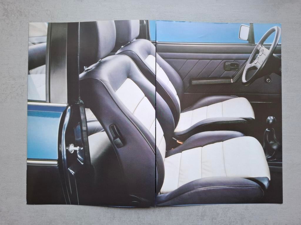 Volkswagen Golf Cabrio Azur folder, Ophalen of Verzenden, Zo goed als nieuw, Volkswagen