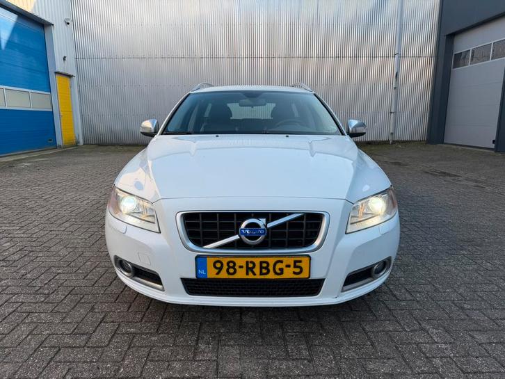 Volvo V70 2.0 D3 2011 Wit R-DESIGN WIT TOP!!!!, Auto's, Volvo, Bedrijf, V70, ABS, Airbags, Airconditioning, Alarm, Android Auto