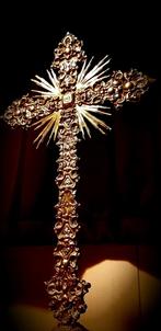 Prachtig gedetailleerd kruis - Religieuze kunst, Antiek en Kunst, Antiek | Religie, Ophalen of Verzenden