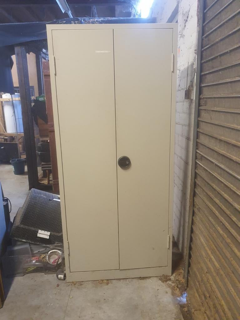 2 Metalen archief/ gereedschap kasten, Ophalen, Gebruikt