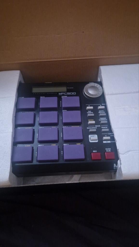 Akai MPC 500, Ophalen