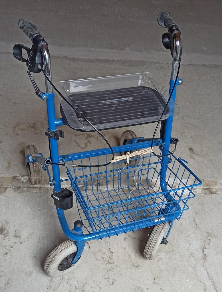 Degelijke Rollator, Ophalen