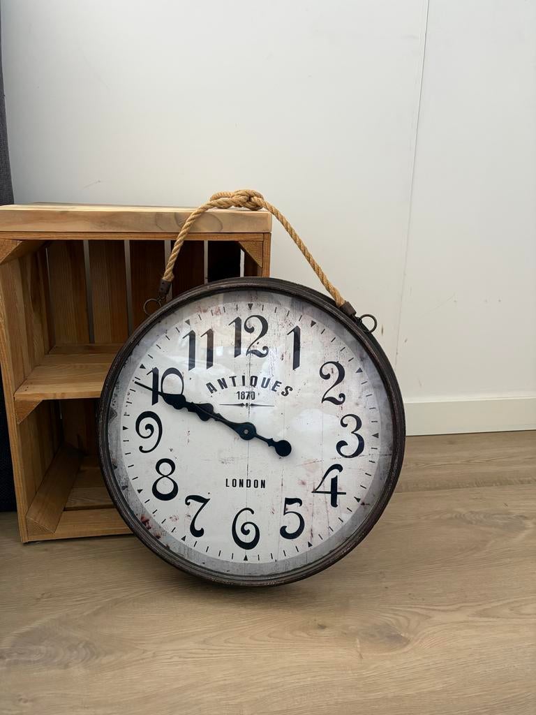 Wandklok met vintage look, Ophalen, Gebruikt, Analoog, Wandklok
