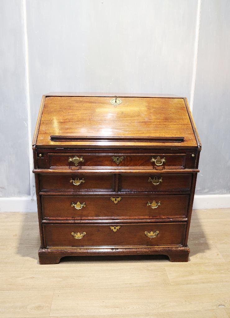 Antieke Engelse secretaire, 18e eeuw, Ophalen of Verzenden