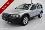 Volvo XC70 2.5 T Momentum AUTOMAAT / LEER / XENON, Automaat, Gebruikt, XC70, Leder