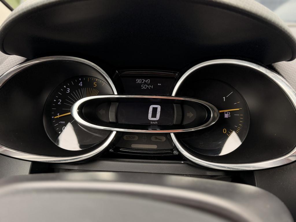 Renault Clio 1.5 dCi Expression Airco Navi NAP! Inruil mogel, Auto's, Gebruikt, 4 cilinders, 96 €/maand, Wit