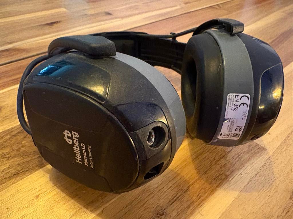 Hellberg Xstream LD Gehoorbescherming met Bluetooth, Ophalen of Verzenden, Bluetooth, Gebruikt