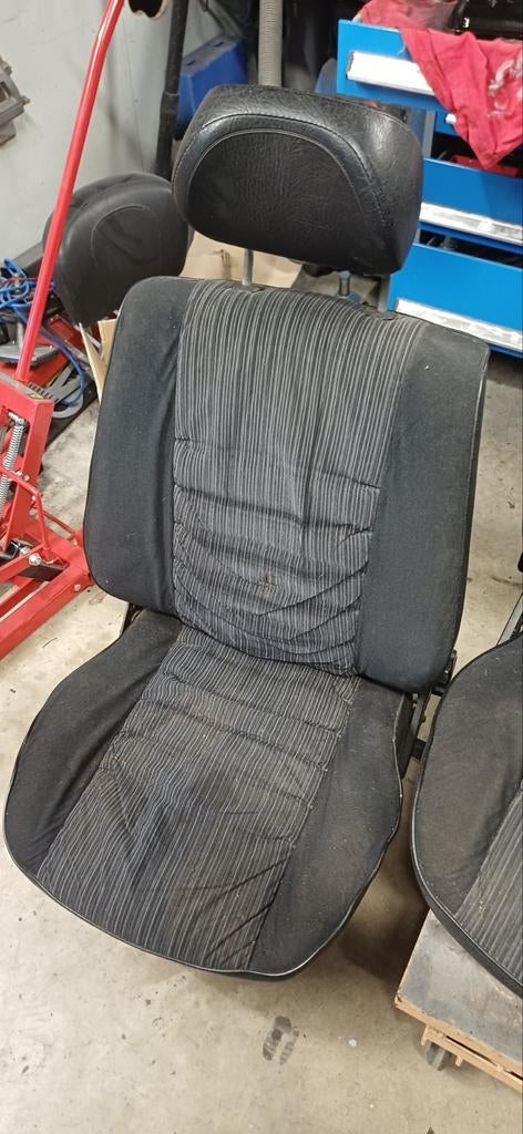 Interieur stoelen en achterbank golf 1 Cabrio mk1, Ophalen