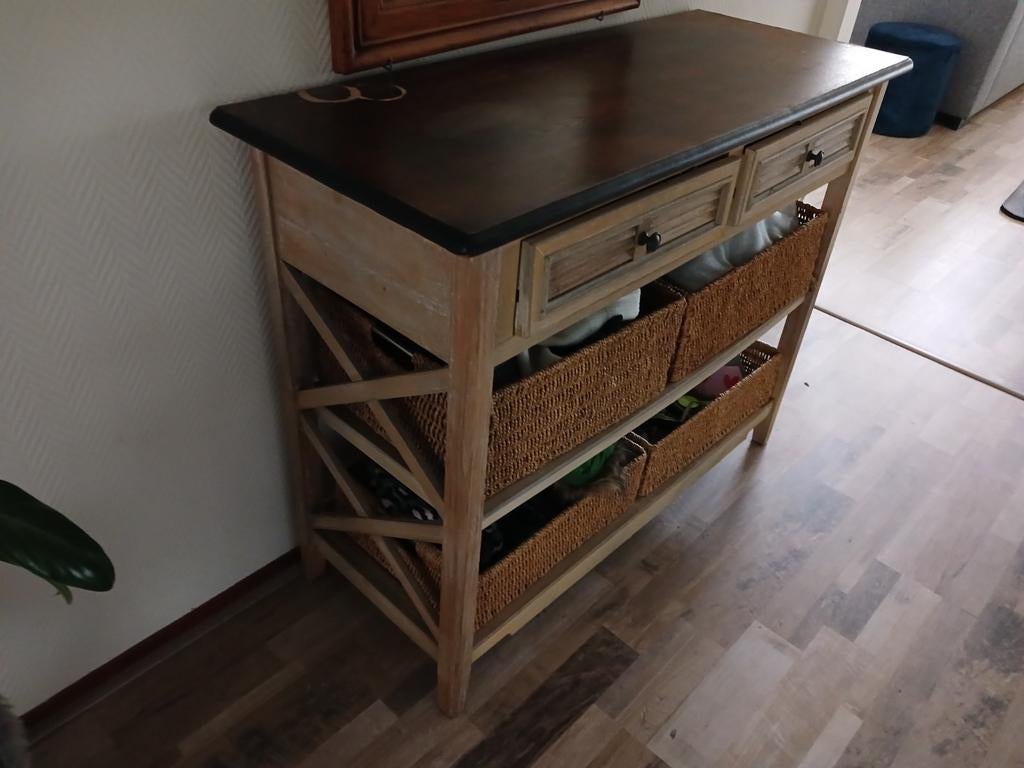 Dressoir met twee lades en rieten manden, Ophalen, Gebruikt, 25 tot 50 cm, 100 tot 150 cm