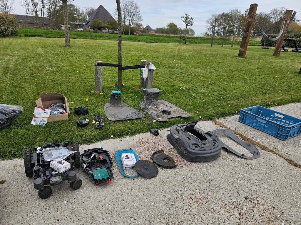 Gardena Robotmaaiers en onderdelen - Diverse modellen, Ophalen