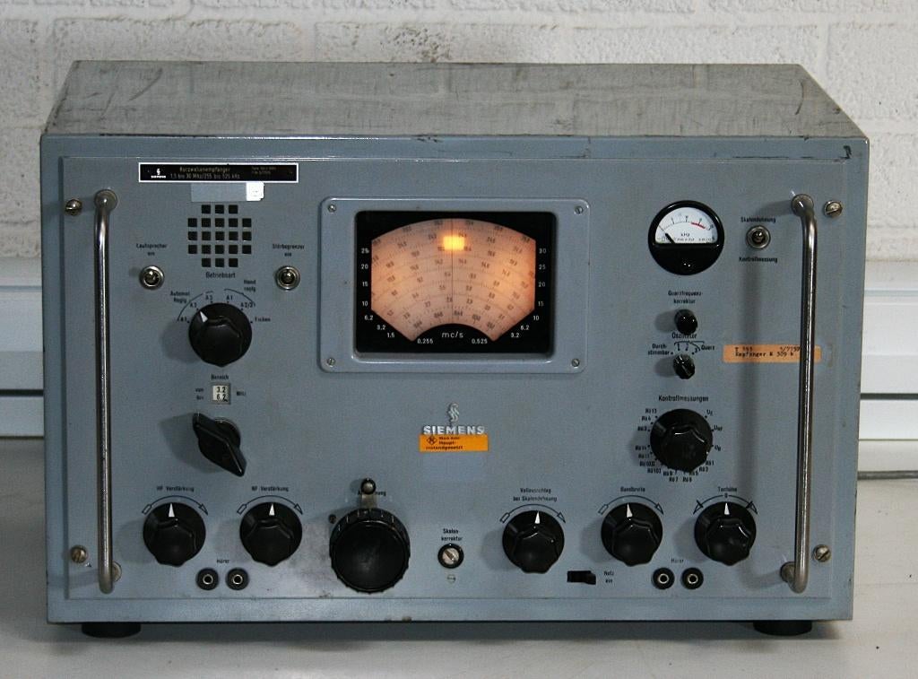Vintage Siemens Funk 745 E-309 kortegolfontvanger vanaf 199€, Ophalen