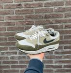 Nike Air Max 1 Medium Olive, Kleding | Heren, Overige kleuren, Ophalen of Verzenden, Sneakers of Gympen, Zo goed als nieuw