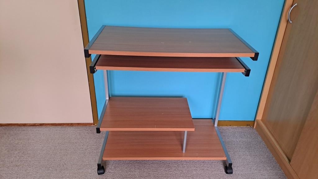 Computer tafel, met uitschuifbaar paneel, Ophalen
