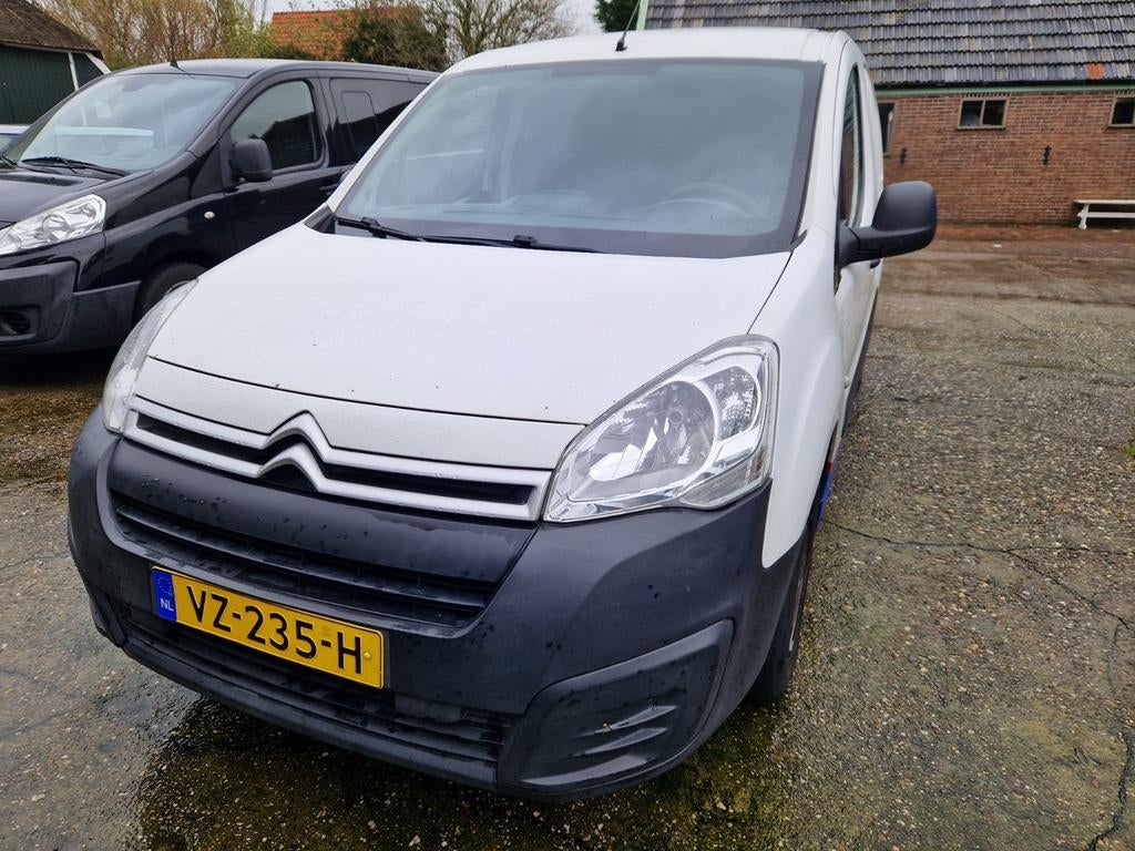 Citroën Berlingo 1.6 HDI 55KW 2016, Voorwielaandrijving, Stof, 74 pk, 680 kg