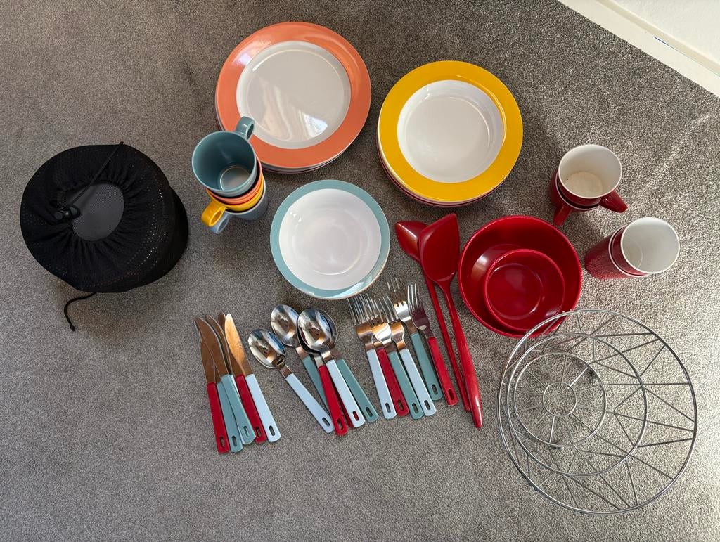 Uitgebreid Mepal camping servies en kookset, Ophalen, Gebruikt