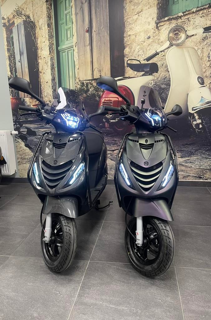 Gezocht piaggio zip E2/E4/E5 BJ 2016/2024, Fietsen en Brommers, Ophalen, Zo goed als nieuw, Benzine, Zip