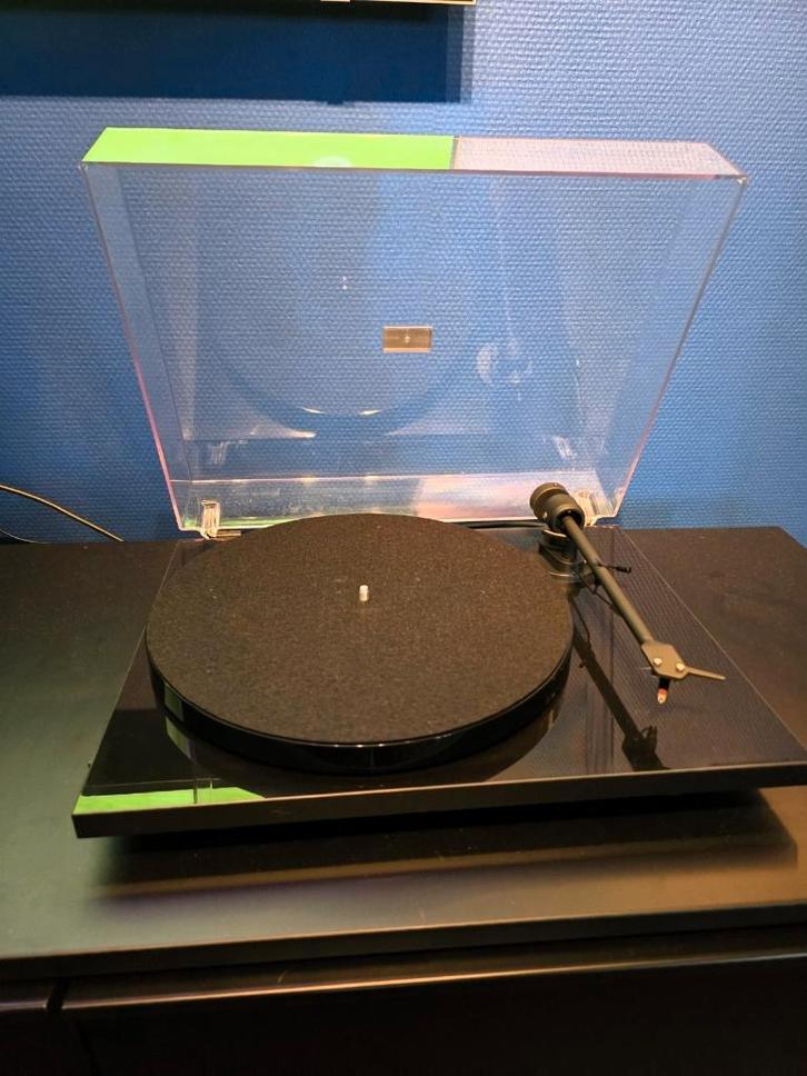 Pro-Ject E1 BT draaitafel (Bluetooth), Audio, Tv en Foto, Platenspelers, Zo goed als nieuw, Platenspeler, Overige merken, Ophalen