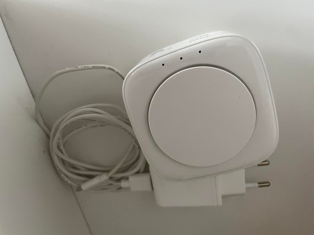 Ynoa Zigbee 3.0 smart home hub gateway bridge, Telecommunicatie, Ophalen of Verzenden, Gebruikt, Apple iPhone