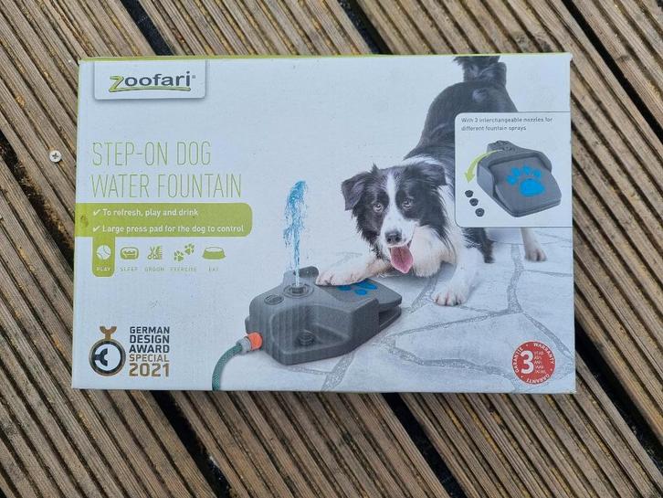 Te koop honden speelfontein, Dieren en Toebehoren, Honden-accessoires, Zo goed als nieuw, Ophalen of Verzenden