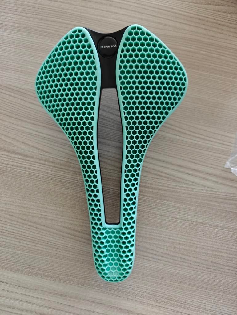 Groen honingraat fietszadel - Comfortabel en stijlvol, Ophalen, Zadel, Nieuw, Kunststof