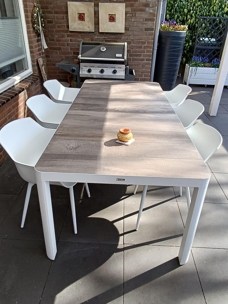 Witte tuintafel met zes stoelen, Ophalen of Verzenden, Gebruikt, Rechthoekig