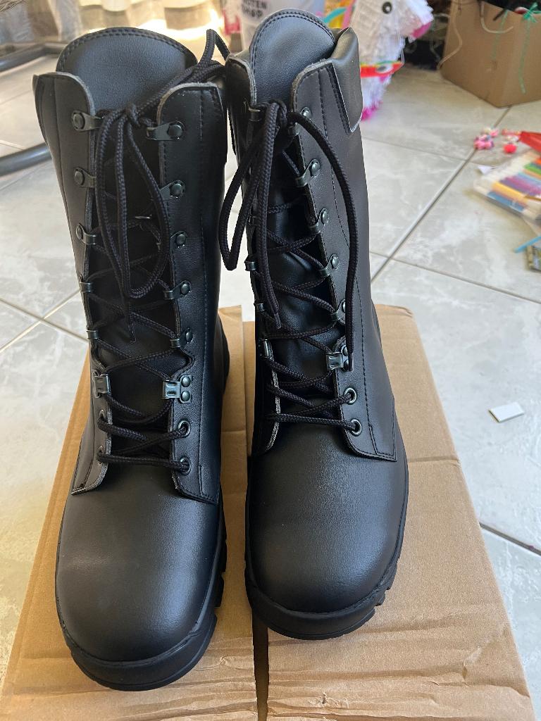 Nieuw paar Neskrid model 18 Combat Boots maat 44M, Verzenden, Nieuw, Schoenen