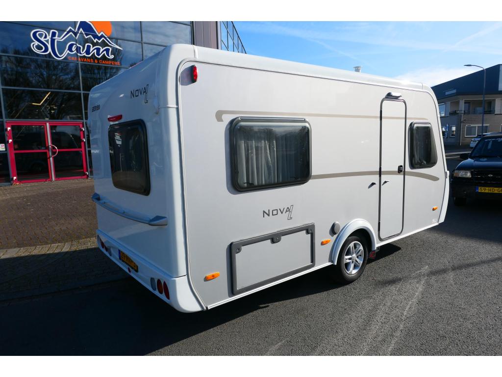 Eriba Nova Light 465 mover en panorama luifel, Caravans en Kamperen, Schokbreker, Standaardzit, Tot en met 3, Overige typen