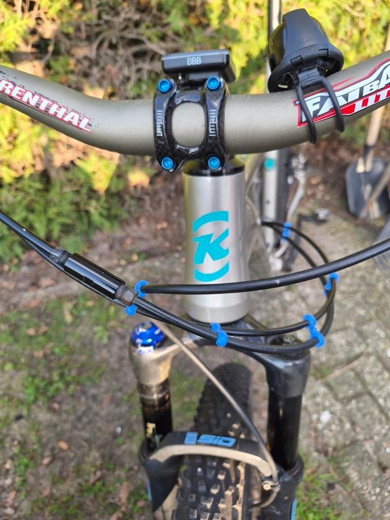 Kona, Fietsen en Brommers, Fietsen | Mountainbikes en ATB, Ophalen, Zo goed als nieuw, Overige merken