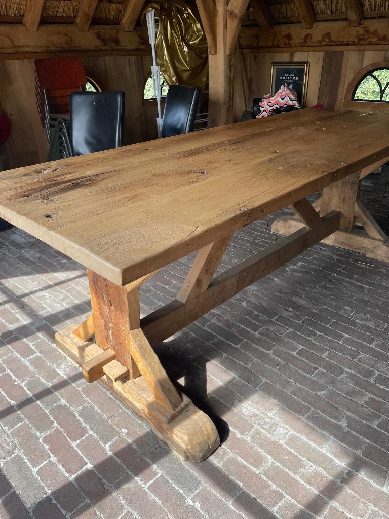 Handgemaakte oud eiken kloostertafel, Huis en Inrichting, Tafels | Eettafels, Ophalen, Gebruikt, Eikenhout, 200 cm of meer
