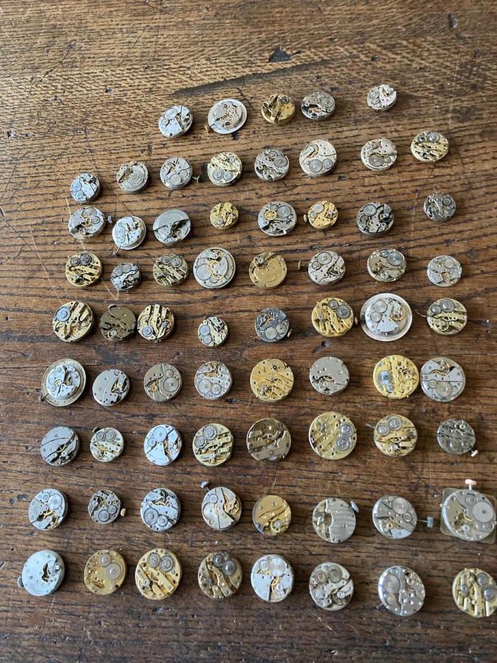 69 Mechanische Horloge Uurwerken voor Onderdelen/Reparatie, Sieraden, Tassen en Uiterlijk, Overige Accessoires, Gebruikt, Ophalen of Verzenden