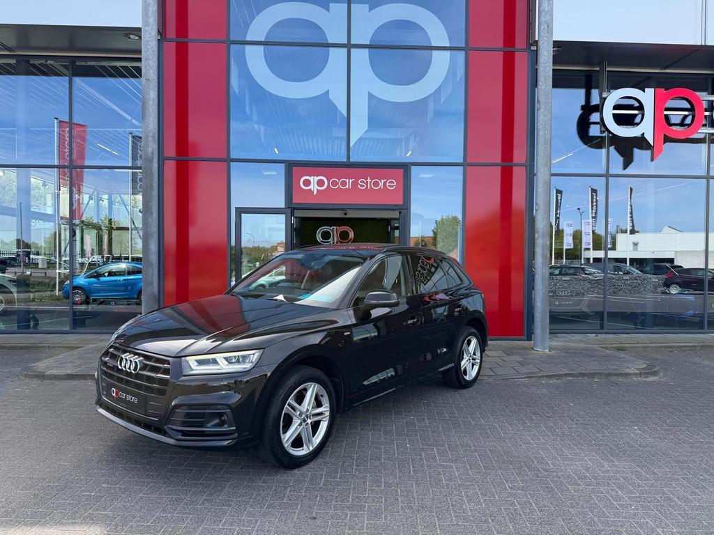 Audi Q5 2.0 TFSI Quattro S-Line | Panorama | Stoelverwarming, Automaat, 1998 cc, Zwart, 4 cilinders