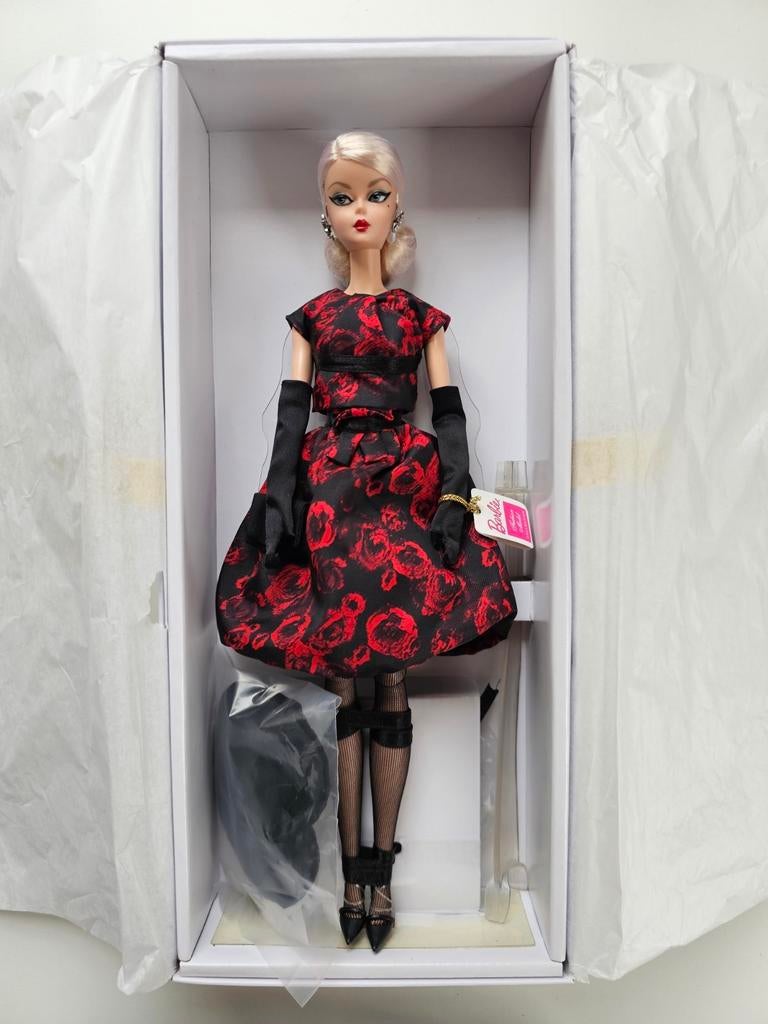 Barbie Silkstone Elegant Rose Cocktail Dress 2017  Poppen  Marktplaats