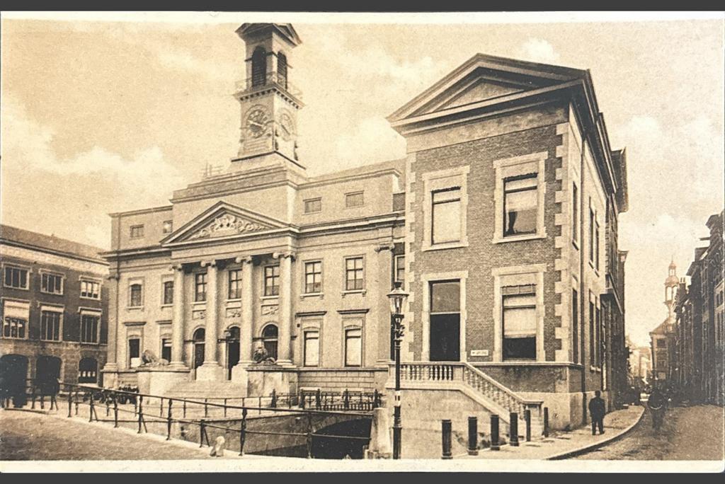 Dordrecht, stadhuis, Ophalen of Verzenden, 1920 tot 1940, Ongelopen, Zuid-Holland