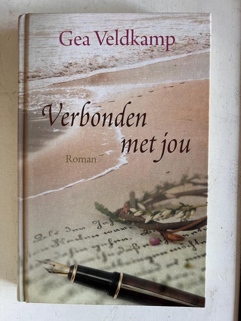Gea Veldkamp: Verbonden met jou, Ophalen of Verzenden, Gelezen