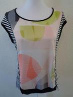 expresso maat S valt als 38/M oksel tot oksel 47 cm