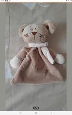 Knuffeltje van Tiamo met rammelaar, Ophalen of Verzenden